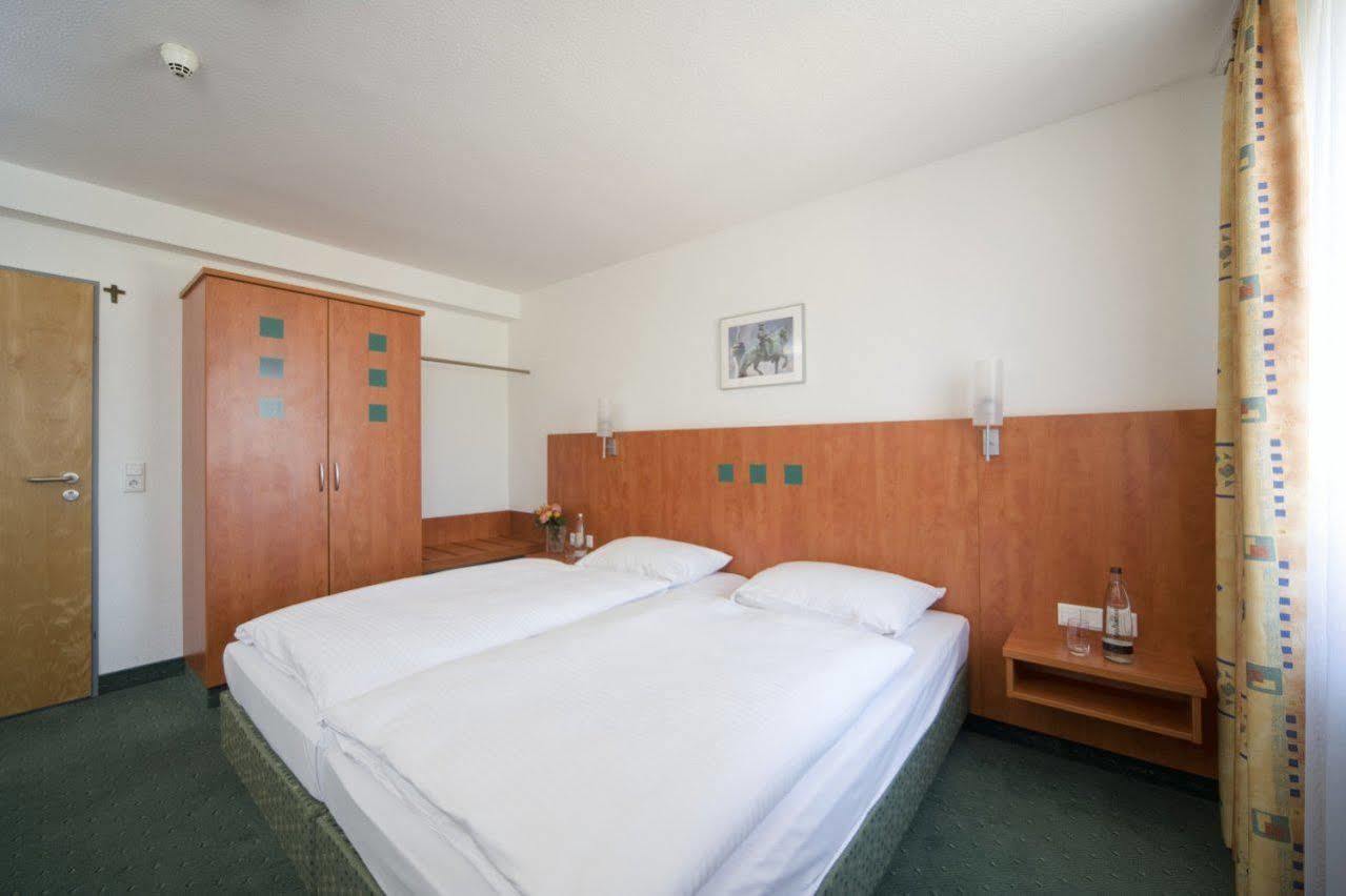 Stadthotel Duesseldorf Eksteriør bilde